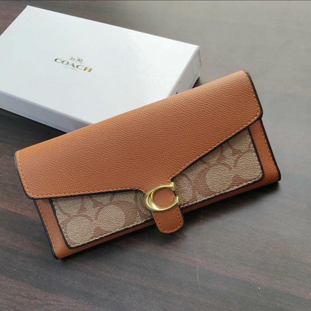 WhatsApp-Image-2022-03-28-at-7.19.22-PM-ac814369 Coach Tabby Tan Three Fold Wallet