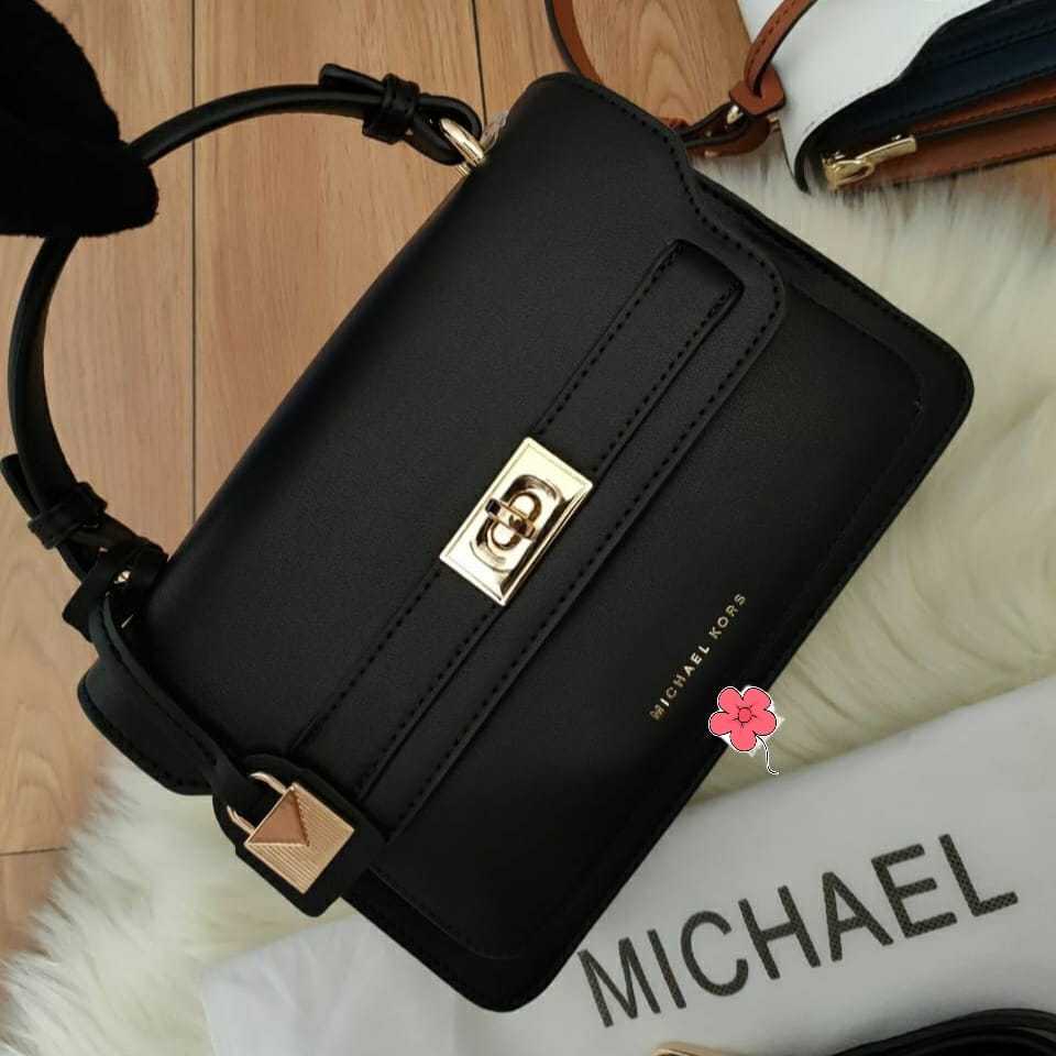 WhatsApp Image 2023-05-03 at 22.17.08 Michael Kors Titiana Black Sling Bag