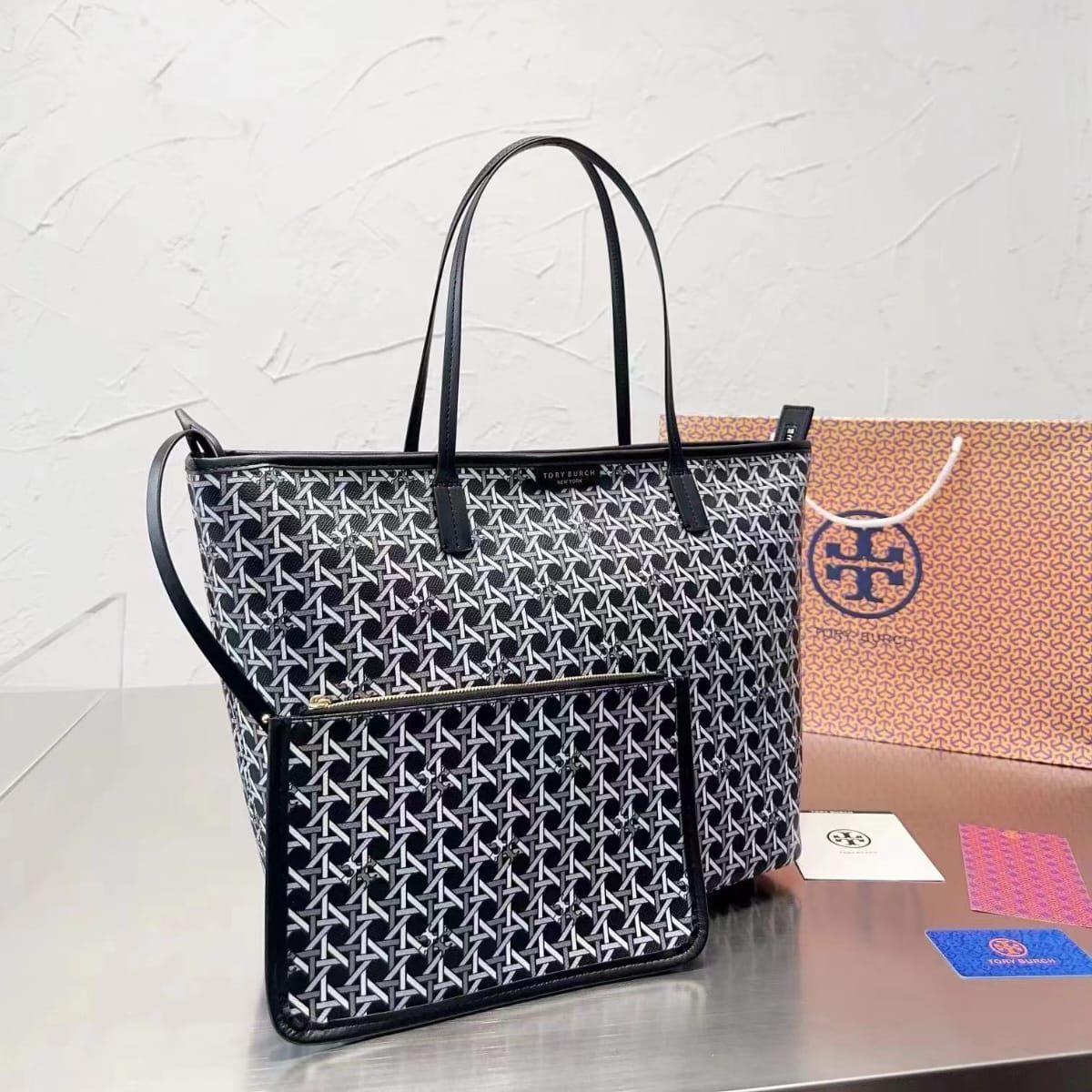 WhatsApp Image 2023-06-01 at 22.58.41 TORY BURCH EVER READY BLACK TOTE BAG