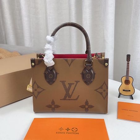 WhatsApp Image 2023-06-15 at 00.02.11 Louis Vuitton On The Go PM Handbag {with box}