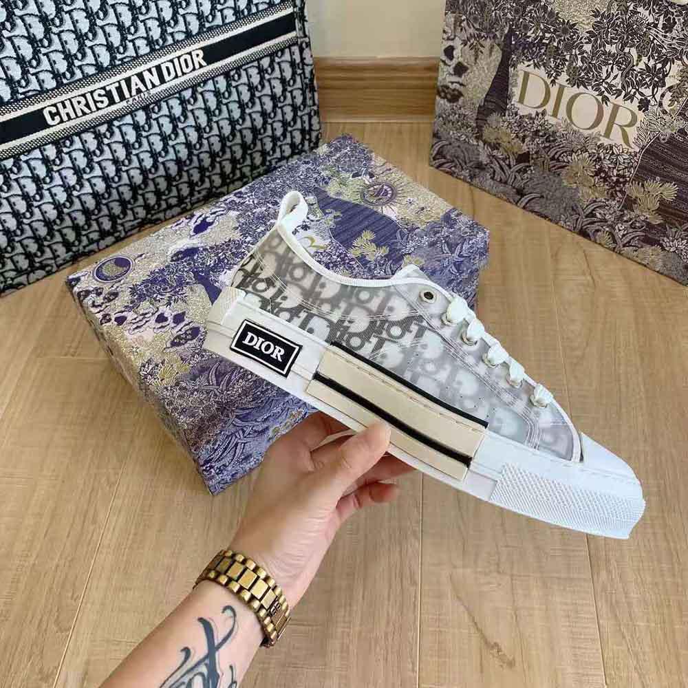 WhatsApp Image 2023-07-29 at 1111 Dior White and Black Oblique Canvas Sneaker for Men