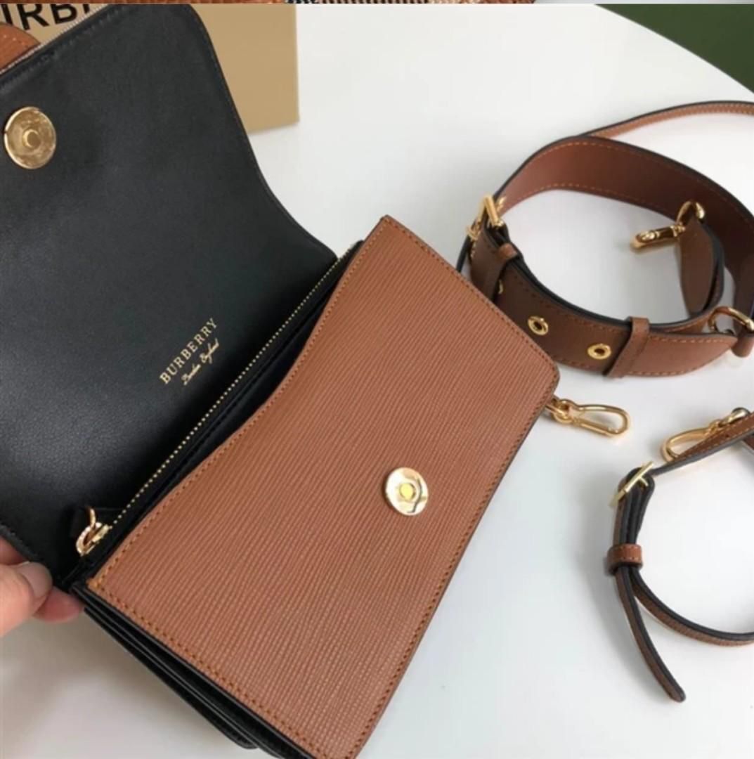 WhatsApp Image 2023-10-04 at 14.14.04_37ed2394 Burberry The Small Buckle Bag Brown (With box)
