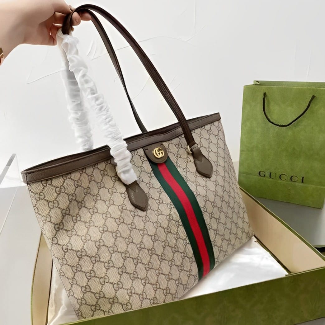 WhatsApp Image 2024-06-17 at 5.23.08 PM Gucci GG Ophidia With Pouch Premium Tote Bag (With Box)