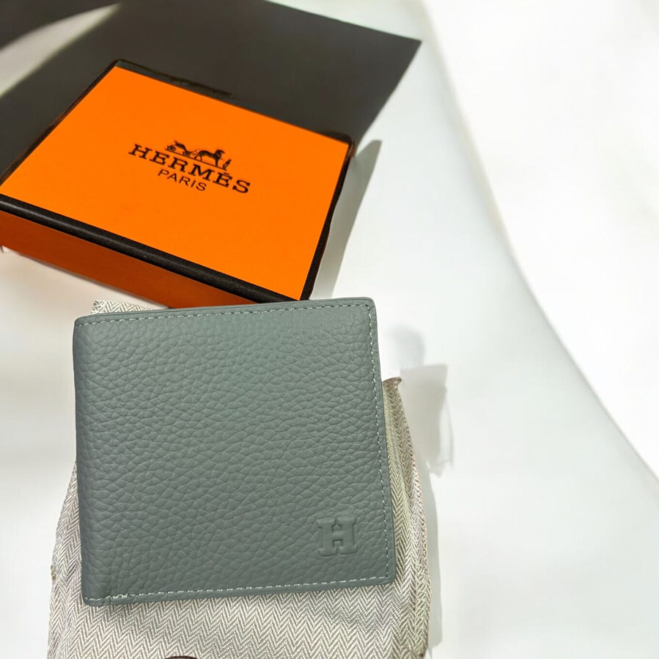 WhatsApp Image 2024-10-19 at 11.36.30 AM Hermes Grey H Premium Men’s Wallet