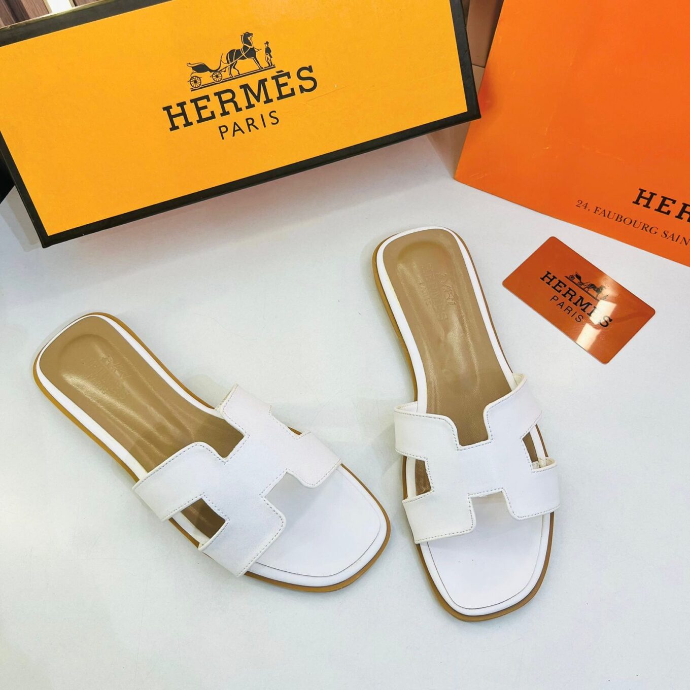 WhatsApp Image 2025-01-21 at 2.41.11 PM Hermes Oran White Sandal