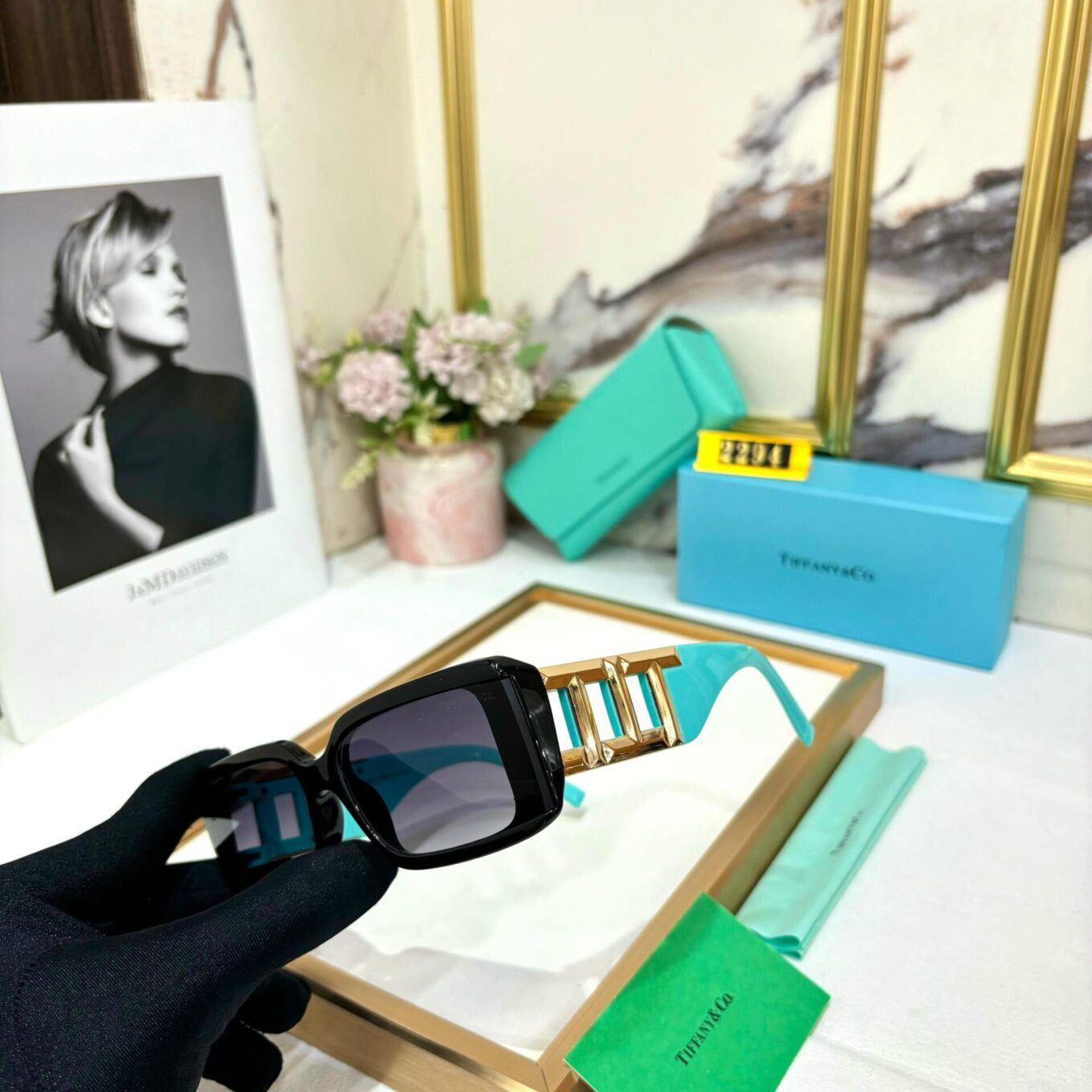 WhatsApp Image 2025-02-07 at 8.29.03 PM (1) Tiffany & Co Sunglass For Women