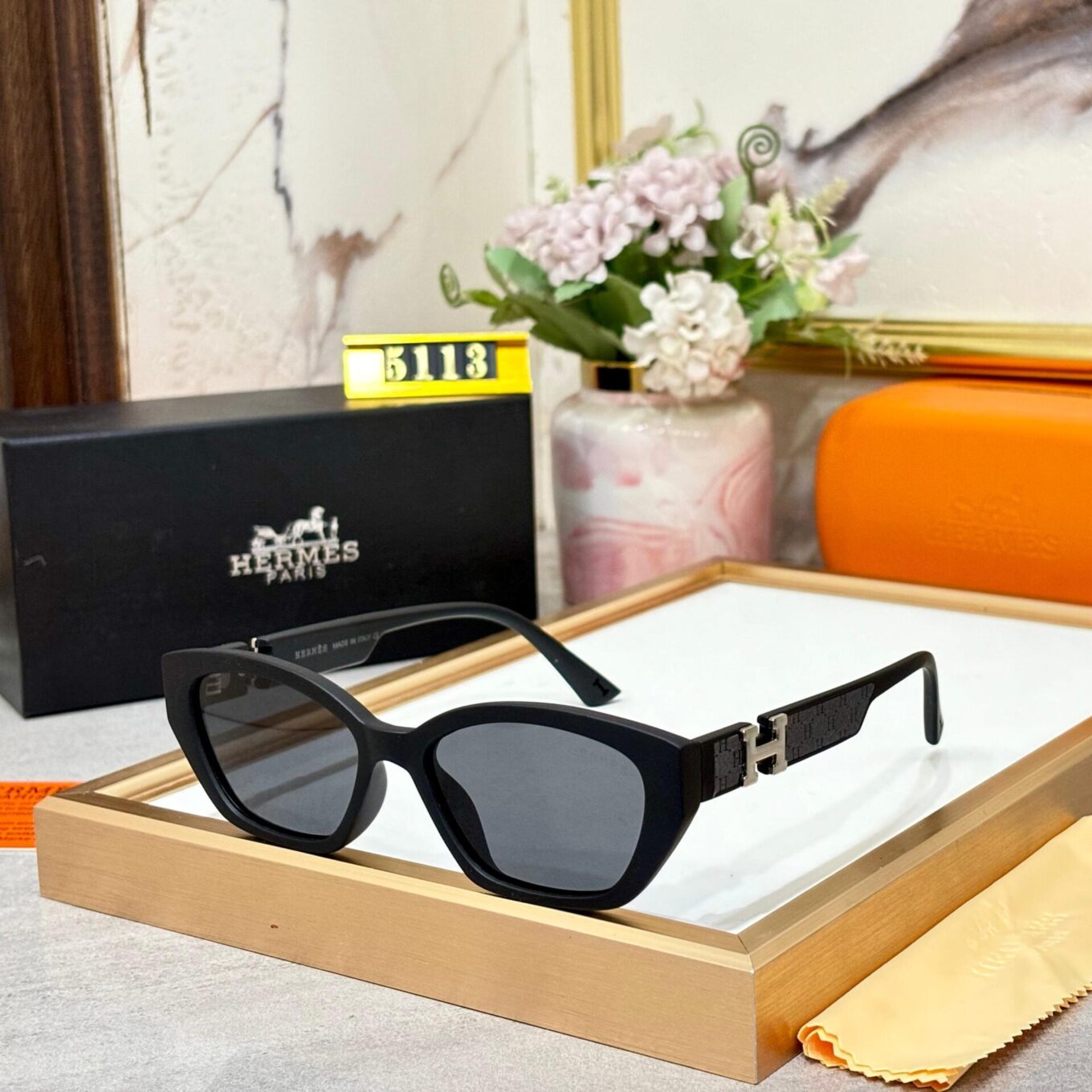 WhatsApp Image 2025-02-11 at 9.46.19 PM Hermes Polarised Wayfarer for Women