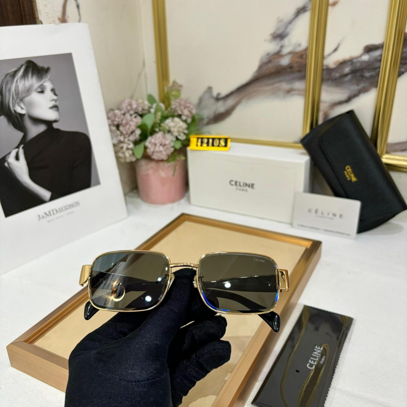 WhatsApp Image 2025-02-18 at 8.20.54 PM (1) Celine Unisex Premium Sunglass