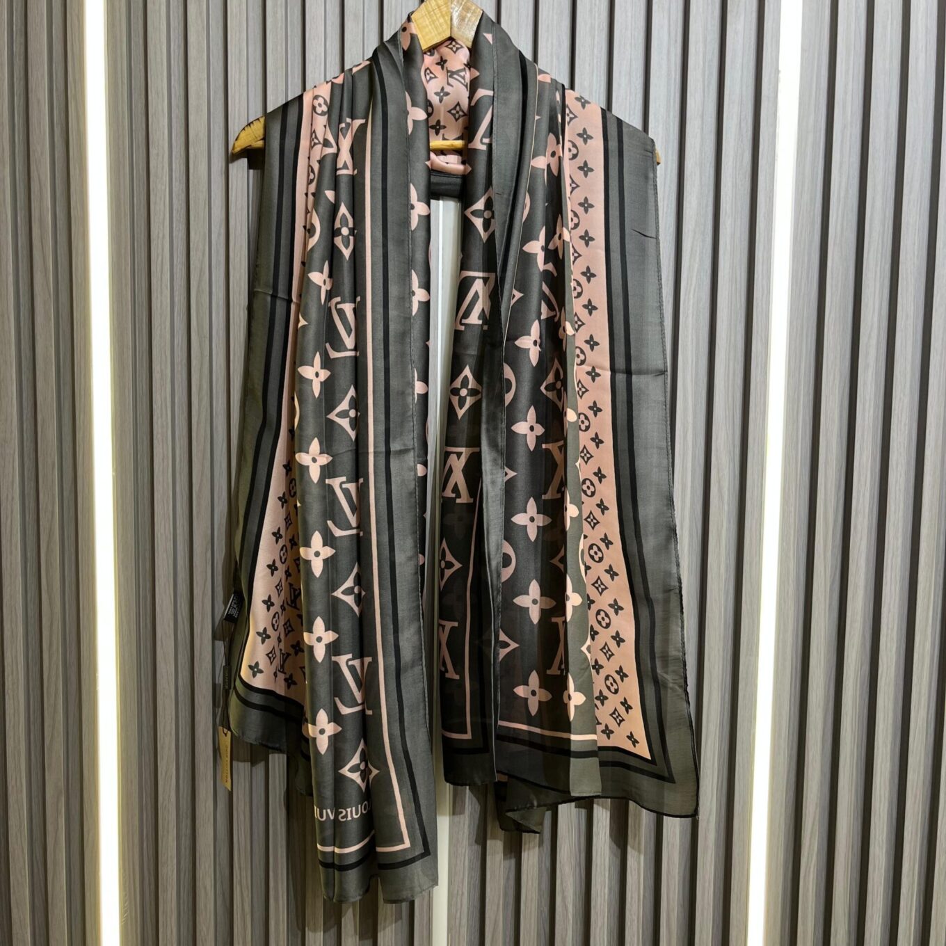 WhatsApp Image 2025-03-29 at 11.14.09 PM Louis Vuitton Silk Stole