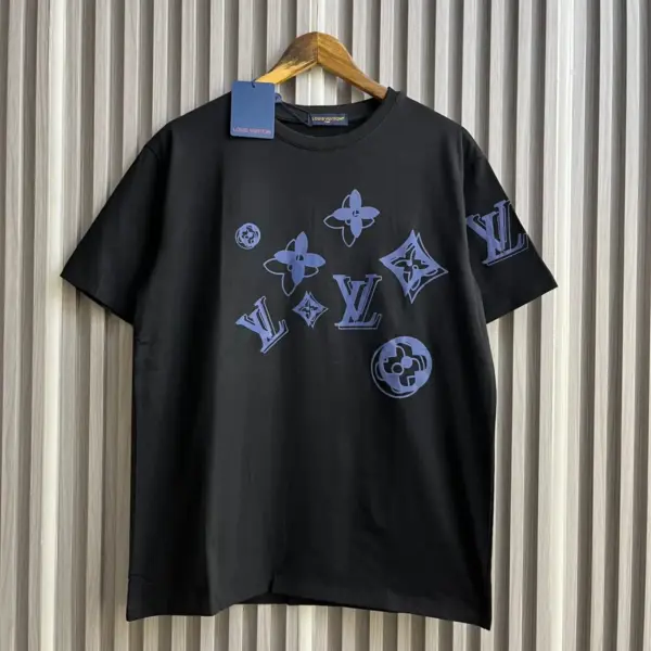 WhatsApp-Image-2025-06-17-at-11.57.48-AM Louis Vuitton Black Printed Oversized T-shirt For Women