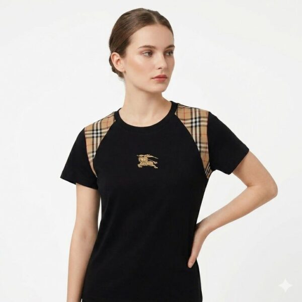 WhatsApp Image 2026-05-12 at 19.13.28 Burberry Black Signature T-shirt For Women