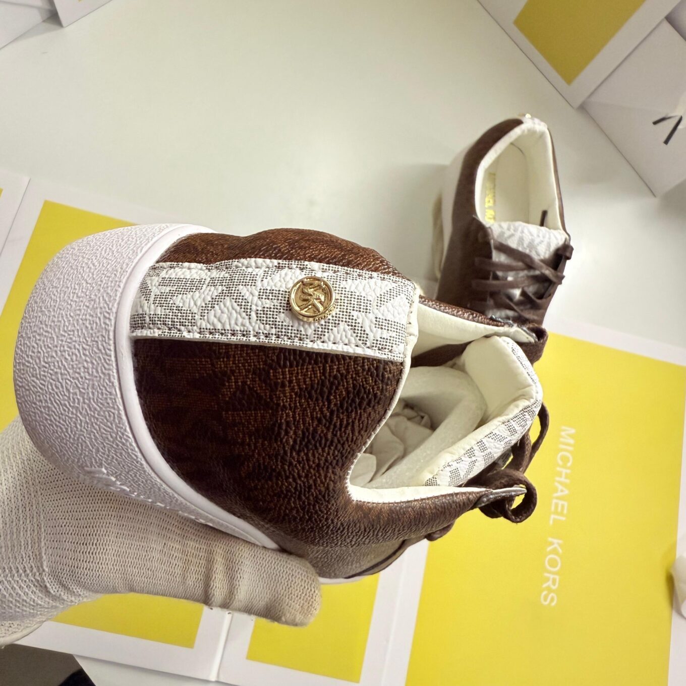 Michael Kors Keaton Logo Coffee Color Sneaker