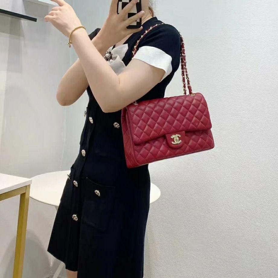 WhatsApp Image 2025-09-12 at 8.50.11 PM (2) Chanel Jumbo Maroon Colour Sling Bag (With Box)