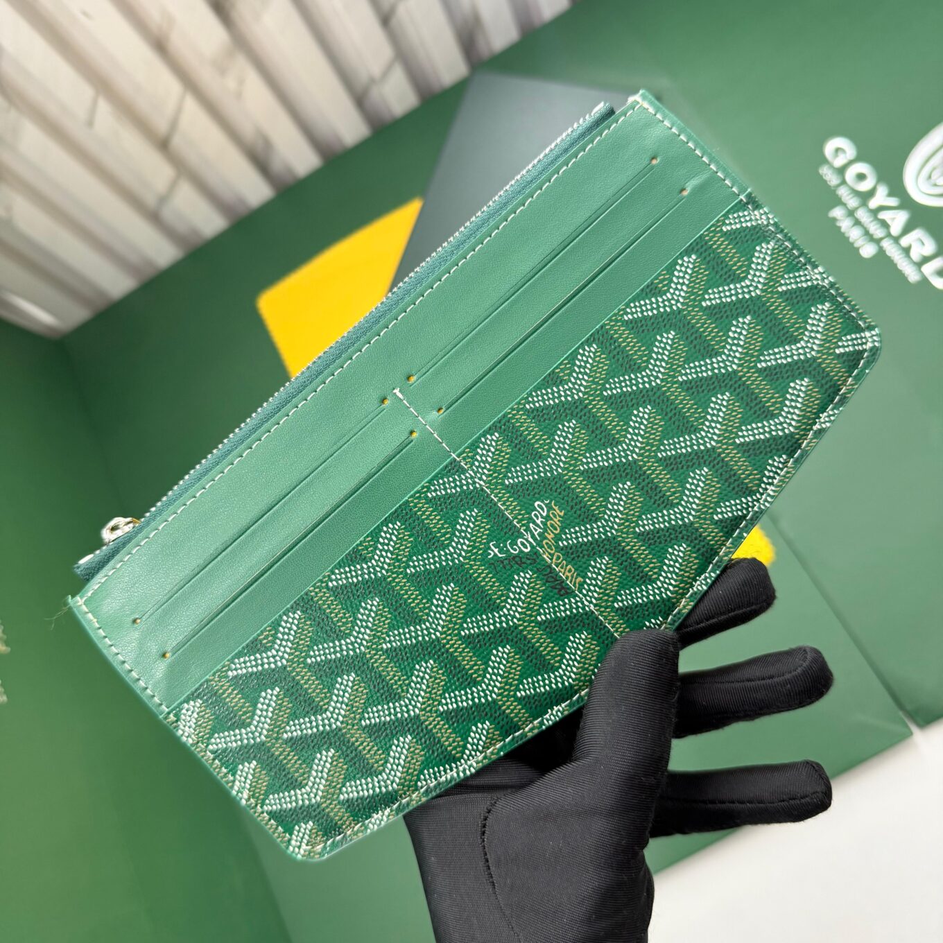 WhatsApp Image 2025-09-27 at 4.06.31 PM Goyard Insert Louise Green Premium card wallet