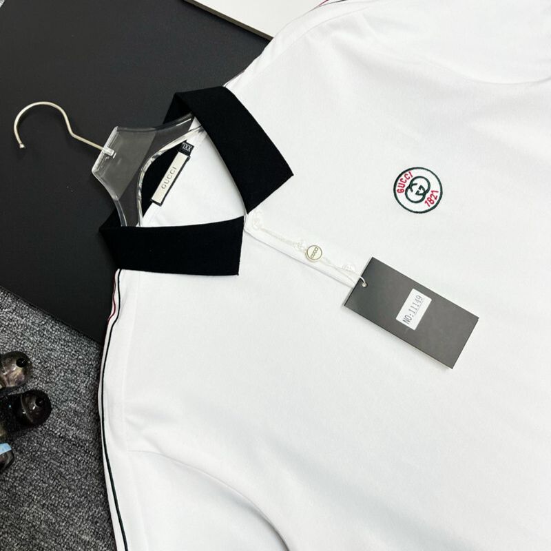 WhatsApp Image 2025-10-03 at 5.03.33 PM (1) Gucci White Polo Tshirt with Black Collar