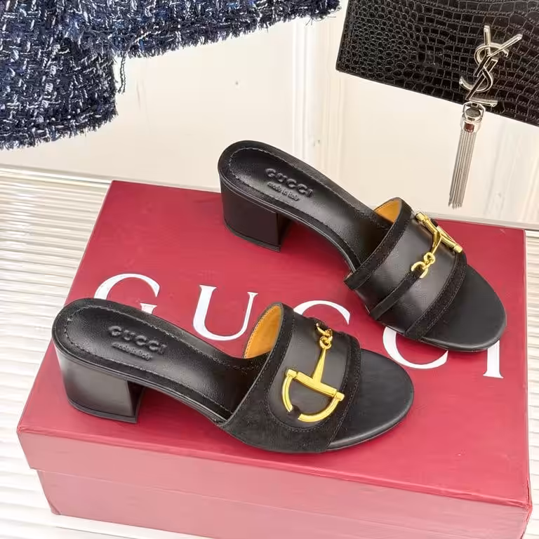 WhatsApp Image 2026-01-06 at 2.36.50 PM Gucci Horsebit Slip On Black Sandal