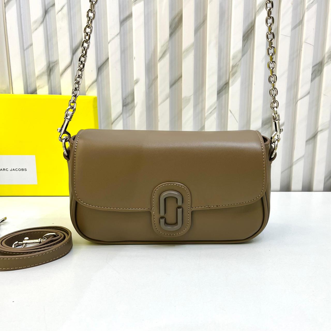 WhatsApp Image 2026-01-16 at 12.53.16 AM (1) Marc Jacob The Clover Gray Color Sling Bag (With Box)