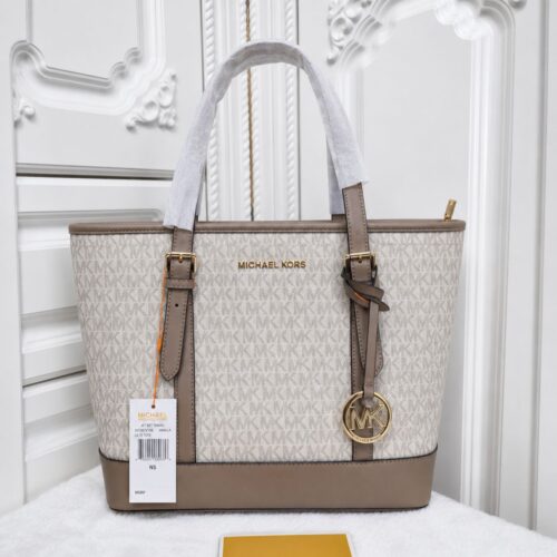 Michael Kors Jet Set Beige Apricot Medium Tote
