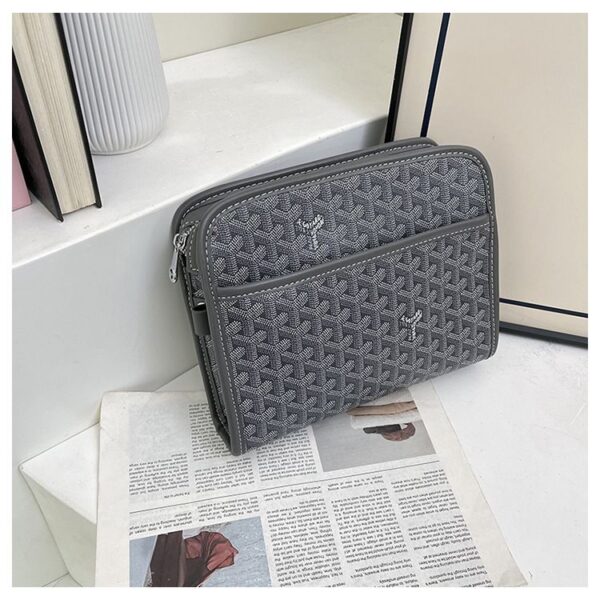WhatsApp Image 2026-05-29 at 8.00.00 PM Goyard Jouvence Gray Toiletry Bag