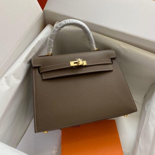 WhatsApp Image 2026-05-30 at 7.42.41 PM Hermes Kelly 28cm Gray Premium Handbag (With Double Box)
