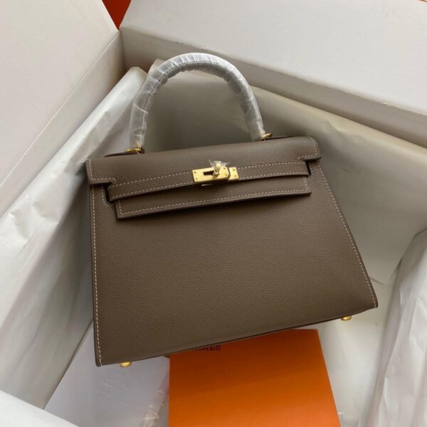 WhatsApp Image 2026-05-30 at 7.42.41 PM Hermes Kelly 28cm Gray Premium Handbag (With Double Box)